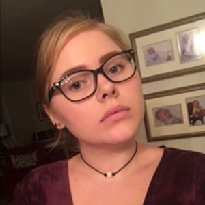 Meet your Posher, Isabelle